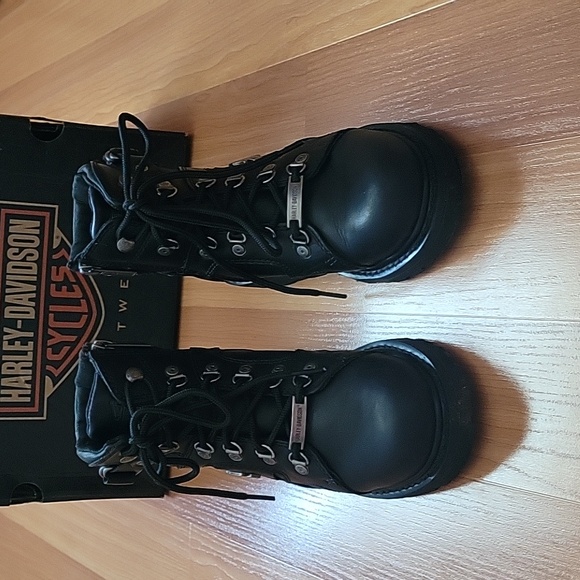 Harley Davidson riding boots - Picture 2 of 12